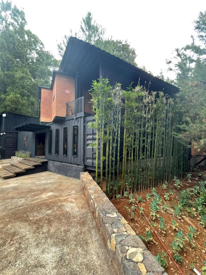 Hotel Oxú Solo adultos Valle de Bravo Exterior foto